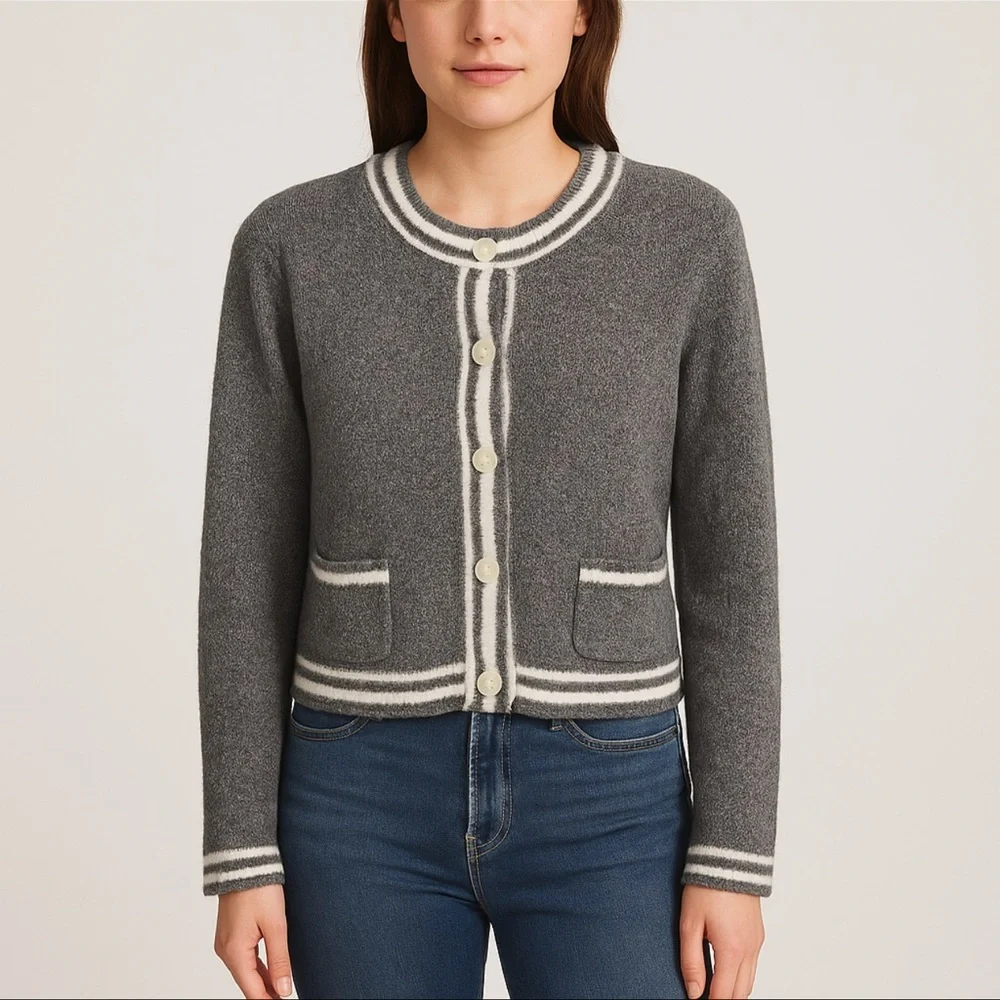 American Eagle Gray Knit Button Front Cardigan Sweater Women’s Large Soft - Picture 2 of 7